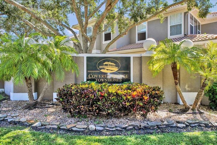 Property Photo:  3372 Covered Bridge Drive E  FL 34698