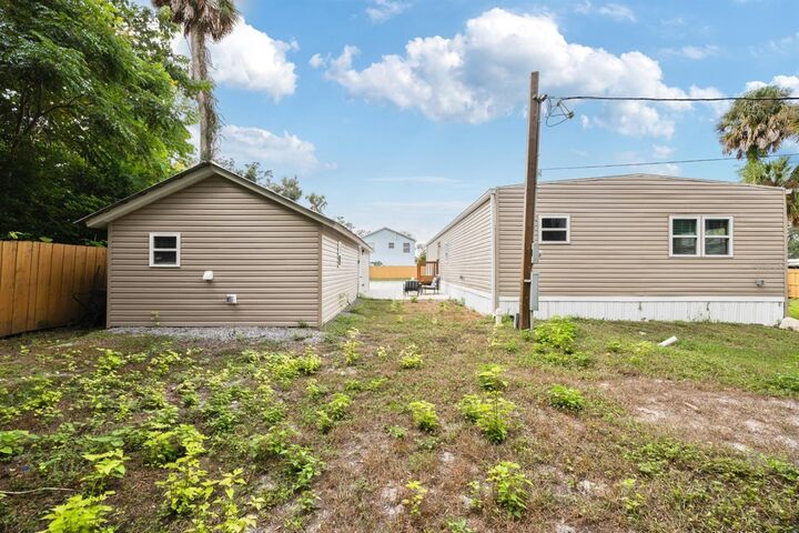 Property Photo: 5820 Michigan Avenue B FL 34652