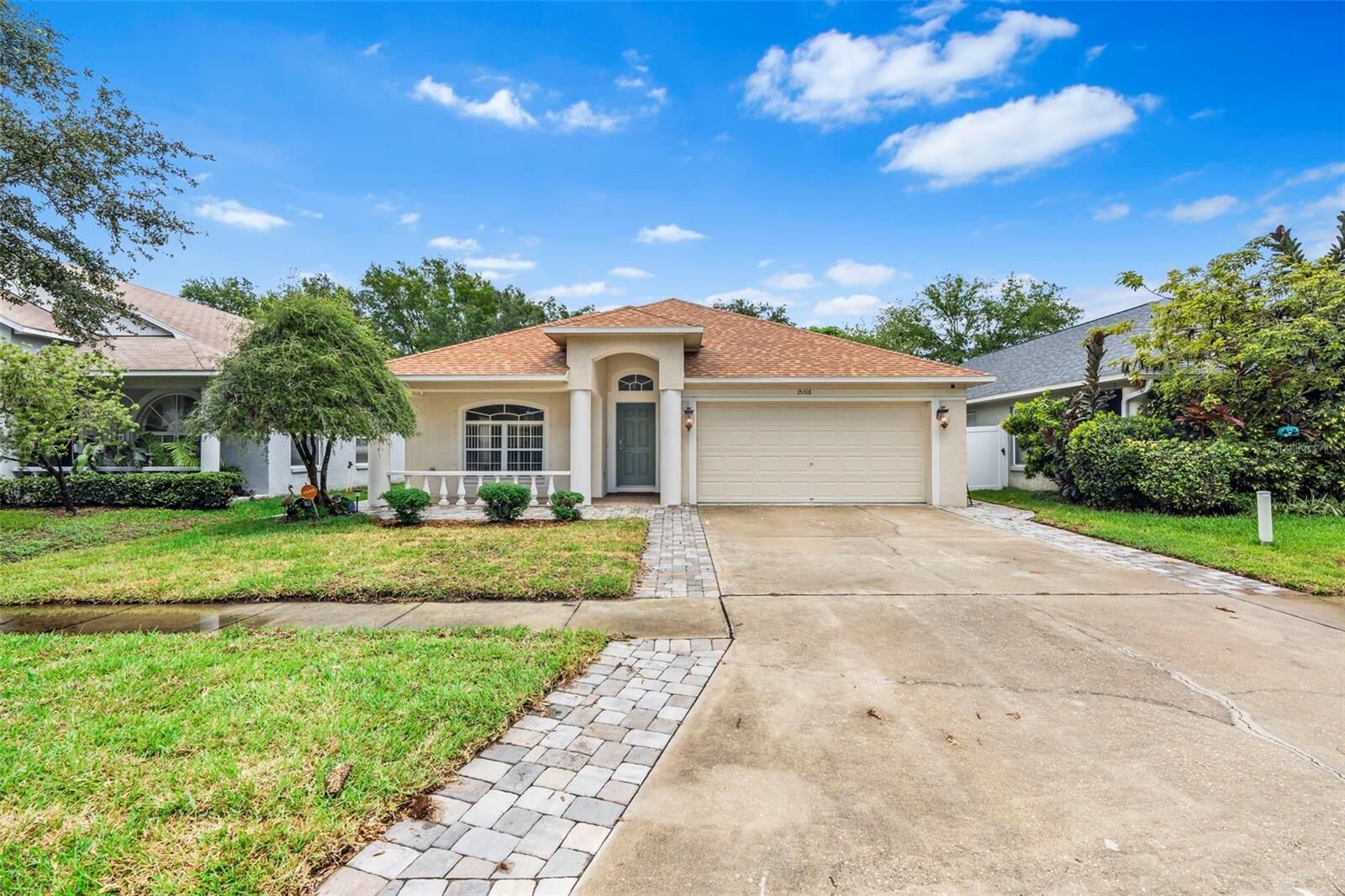 Property Photo: 15316 Lake Bella Vista Drive FL 33625