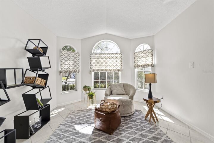 Property Photo:  1008 Country Cove Court  FL 32766