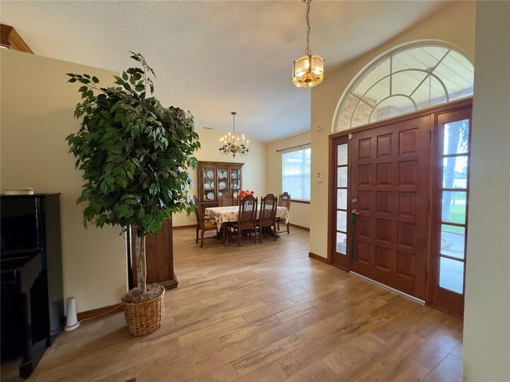 Property Photo:  2840 Ascot Lane  FL 32738 