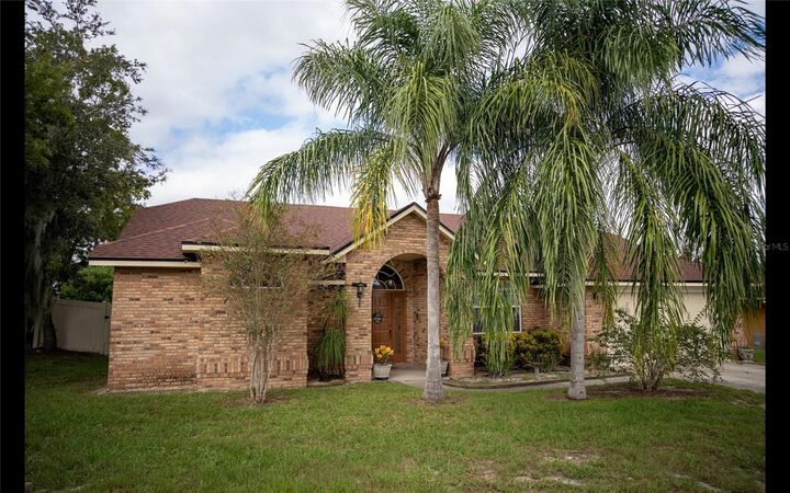 Property Photo:  2840 Ascot Lane  FL 32738 