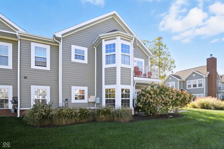 Property Photo: 1120 Falcon Ridge IN 46280