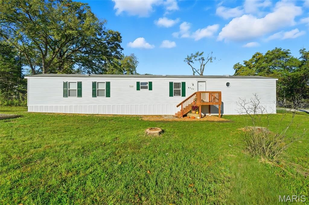 Property Photo:  6524 Jenny Court  MO 63016
