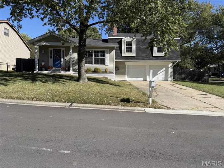 5 Victoria Square  St Peters MO 63376 photo