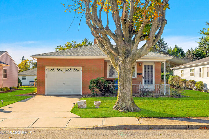 Property Photo:  19 Georgetown Drive  NJ 08757