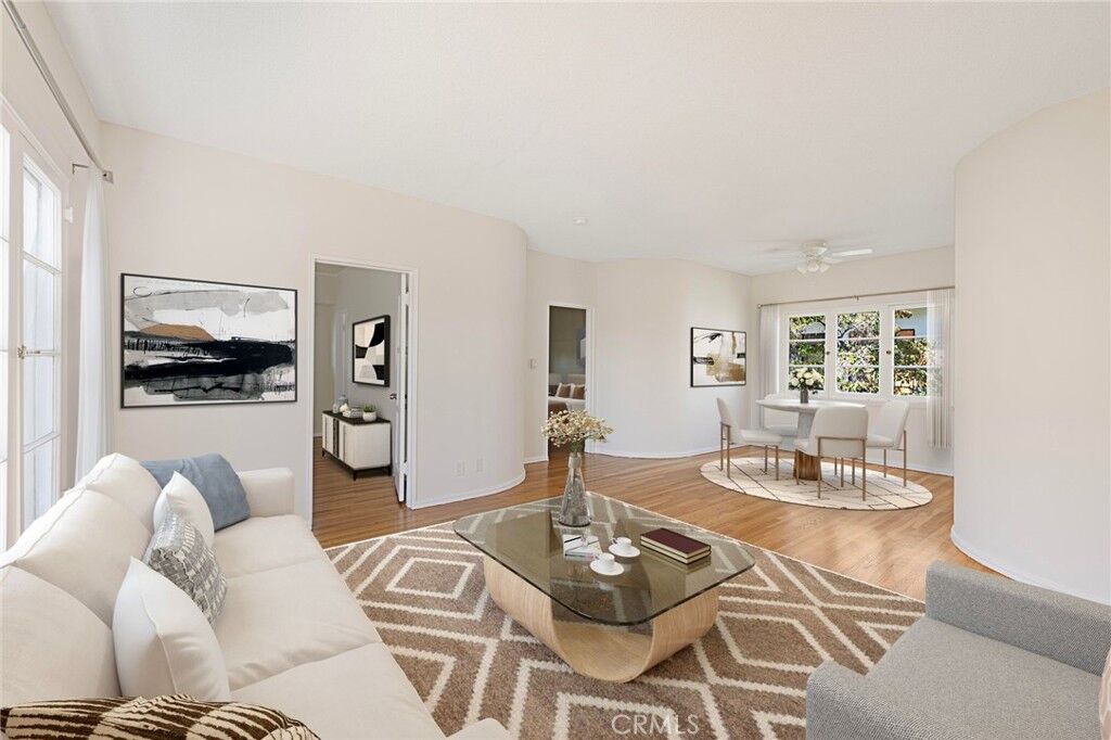 Property Photo:  1423 Washington Ave 4  CA 90403 