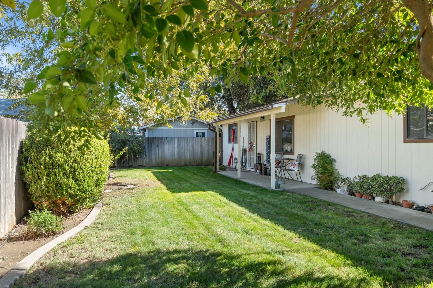 Property Photo: 229 Palm Avenue CA 95695