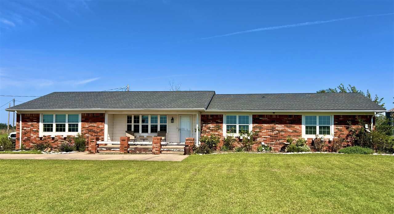 Property Photo: 104231 Kiowa Rd OK 73759