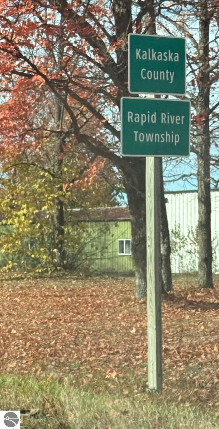 Property Photo: 9678 Chippewa Drive MI 49659