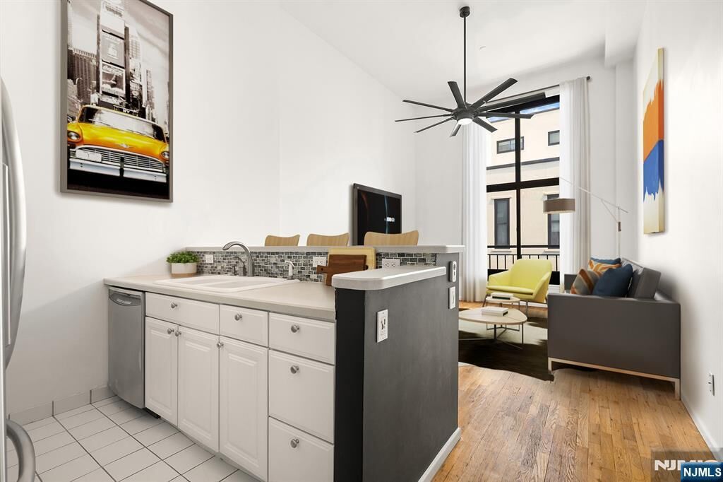 Property Photo:  518-536 Gregory A425  NJ 07086 