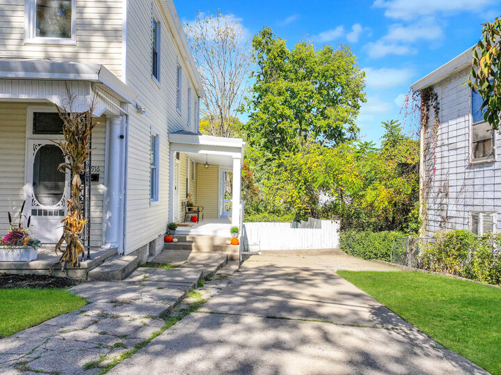 Property Photo: 916 Montague Road KY 41011