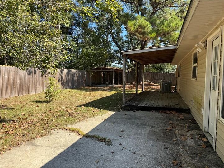 Property Photo:  226 Drury Lane  LA 70460