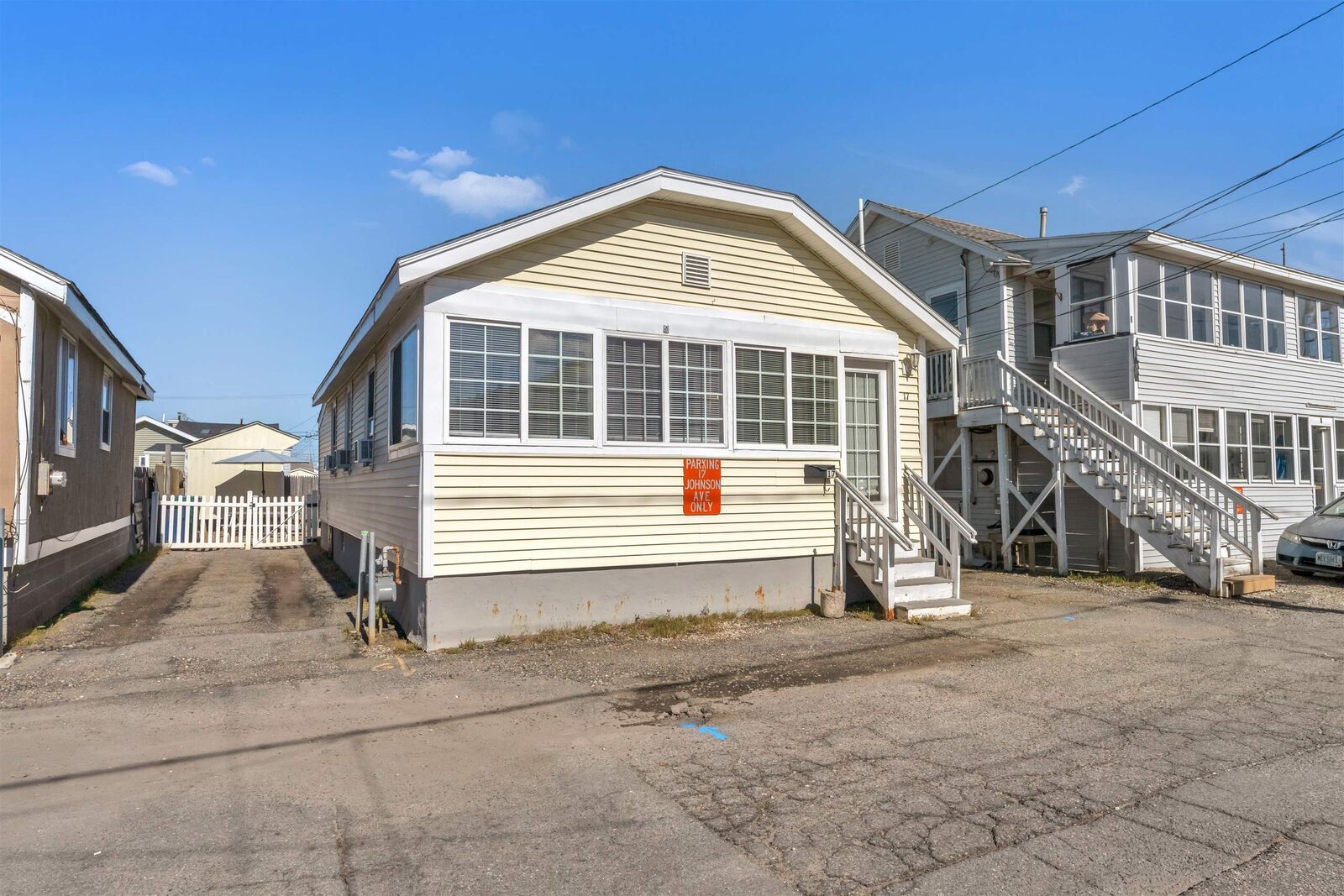 Property Photo:  17 Johnson Avenue  NH 03290-4906 