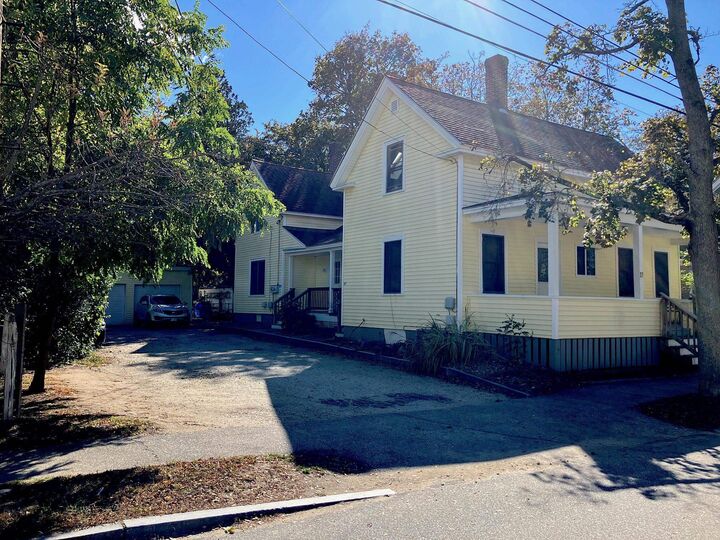 Property Photo:  37 Thorndike Street  NH 03301 