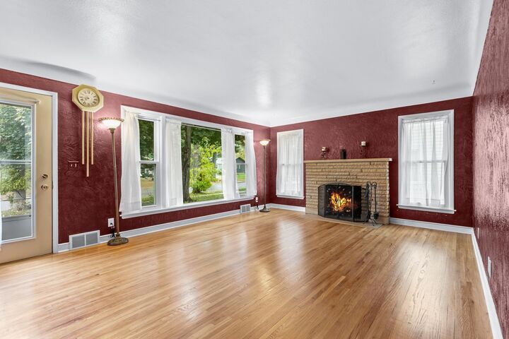 Property Photo: 7232 Harriet Avenue MN 55423