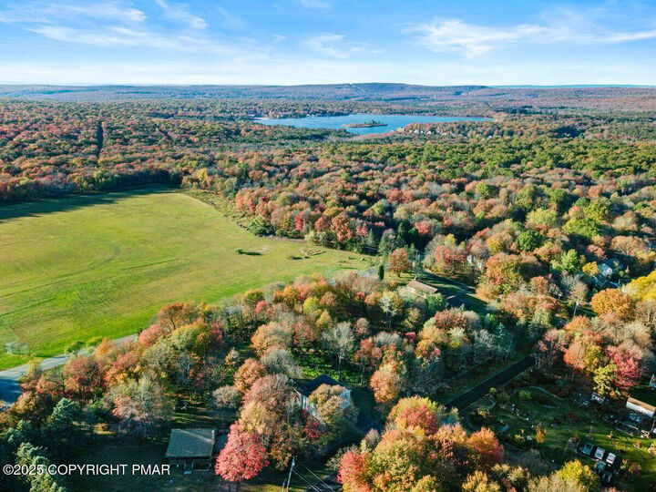 Property Photo:  21 Piute Trail  PA 18210
