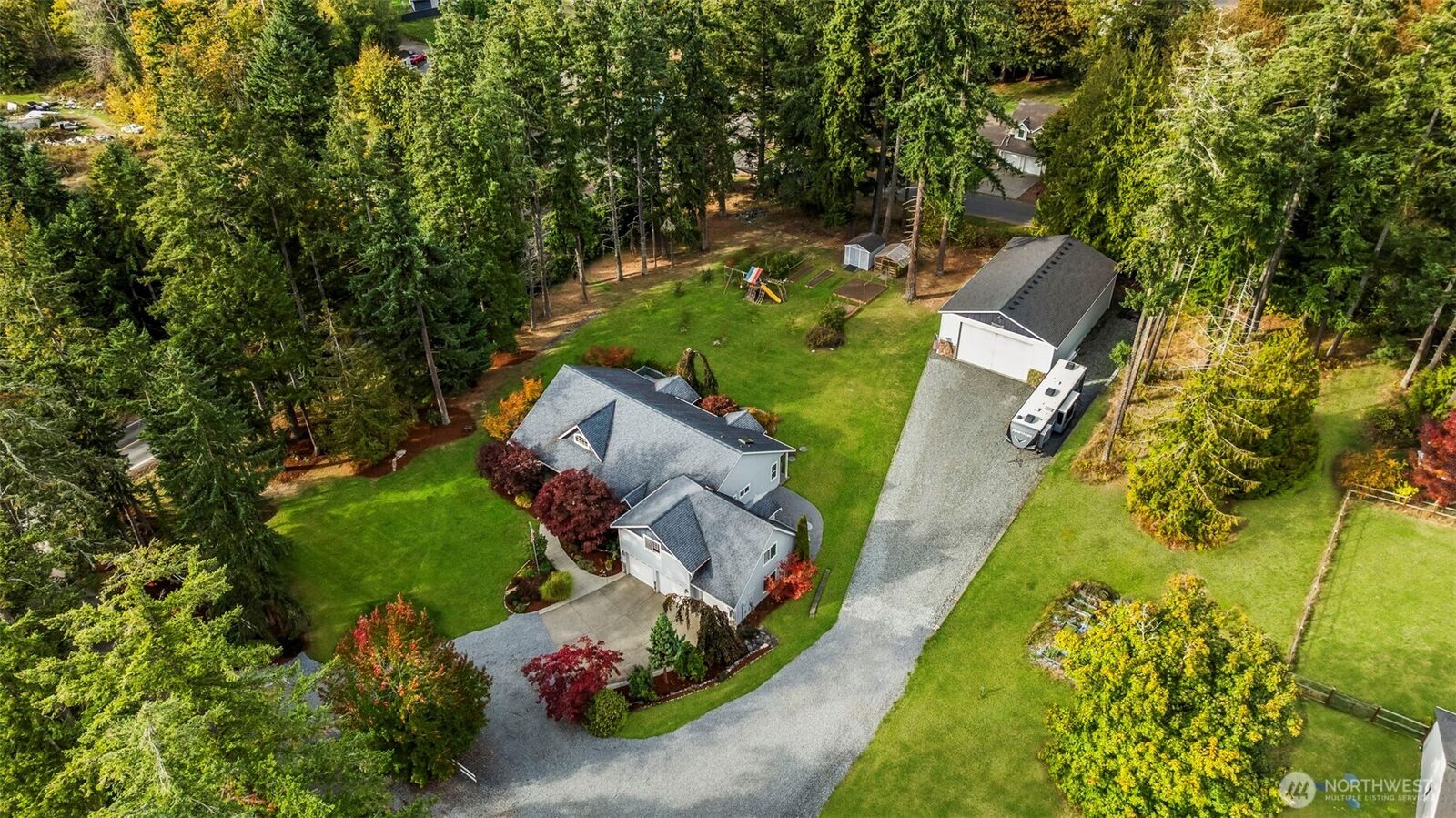 Property Photo:  805  293rd Street E  WA 98580