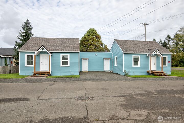 909  Wood Avenue  Hoquiam WA 98550 photo