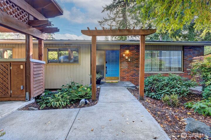 Property Photo: 321 NW 176th Place WA 98177