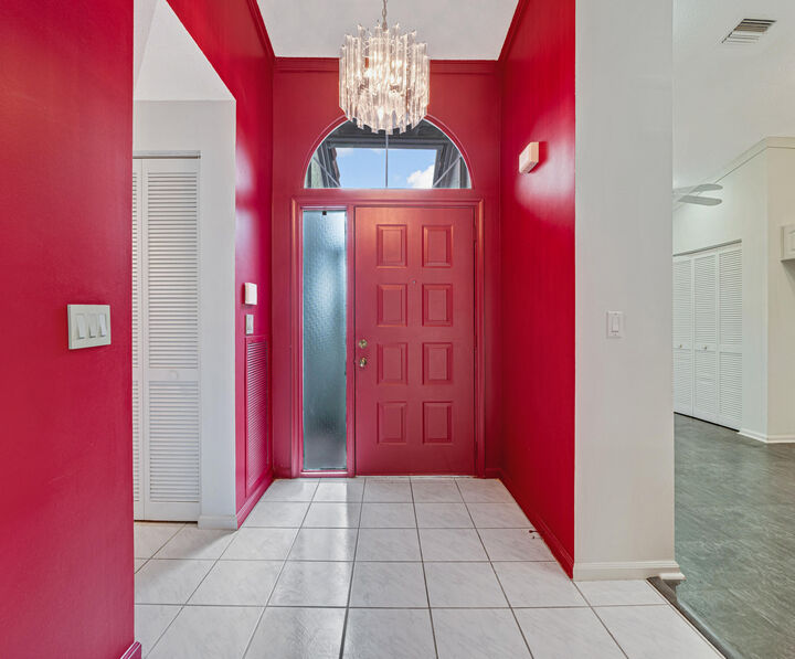 Property Photo:  7559 Seafoam Court  FL 33437