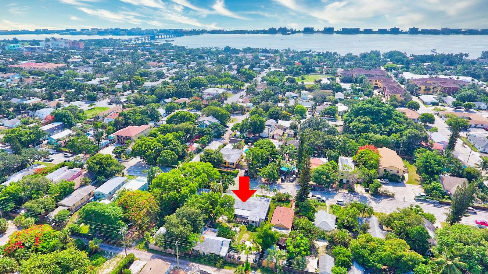 Property Photo: 507 S L Street #C FL 33460