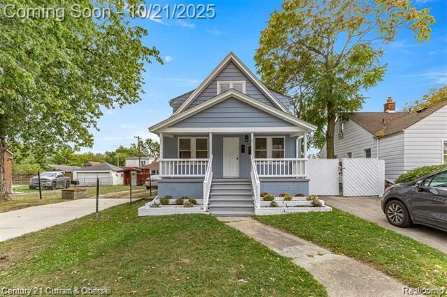 Property Photo: 8086 Chalmers Avenue MI 48089