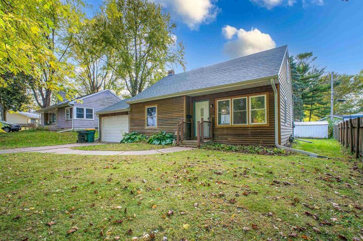 1085 Carol Avenue  Ripon WI 54971 photo