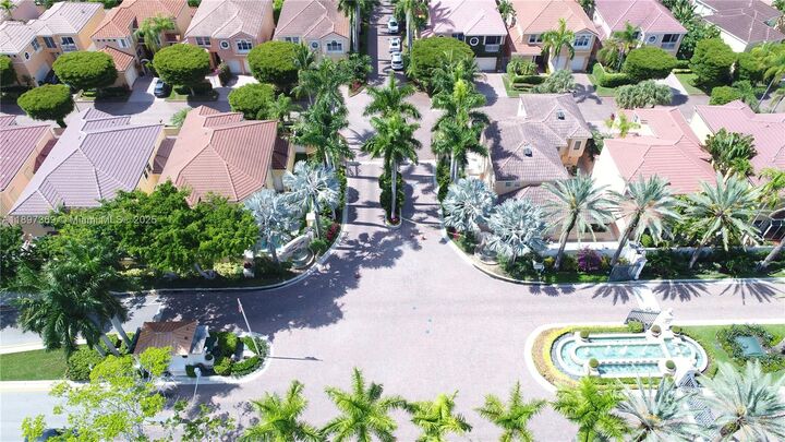 Property Photo: 3699 NE 208th Ter FL 33180