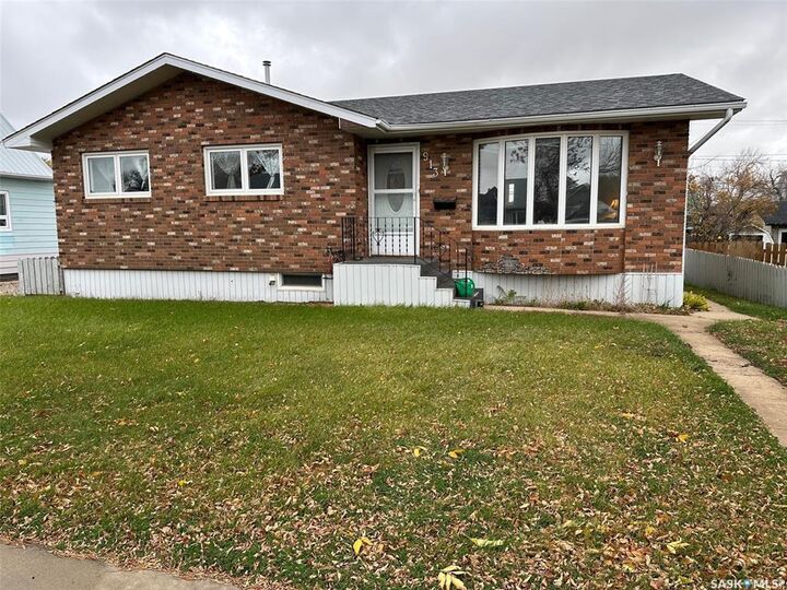 Photo de la propriété: 913 Third Street SK S4A 0R2