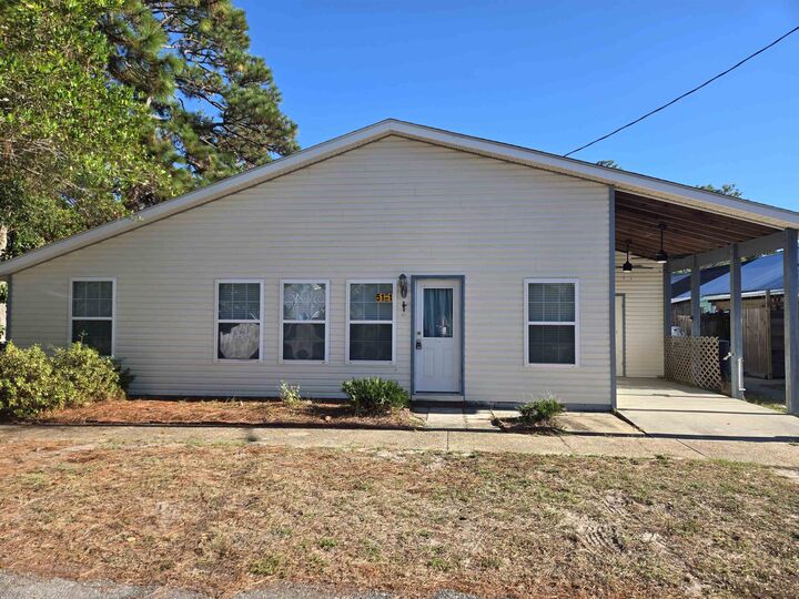 Property Photo:  51-1 E Pine Street  FL 32322 