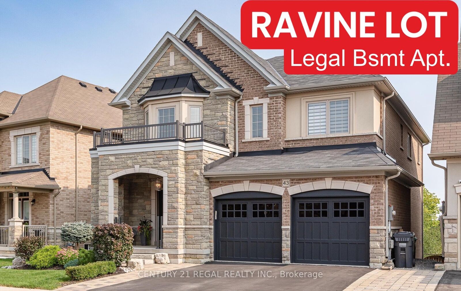 Photo de la propriété:  43 Valleyscape Trail  ON L7C 3Z2 