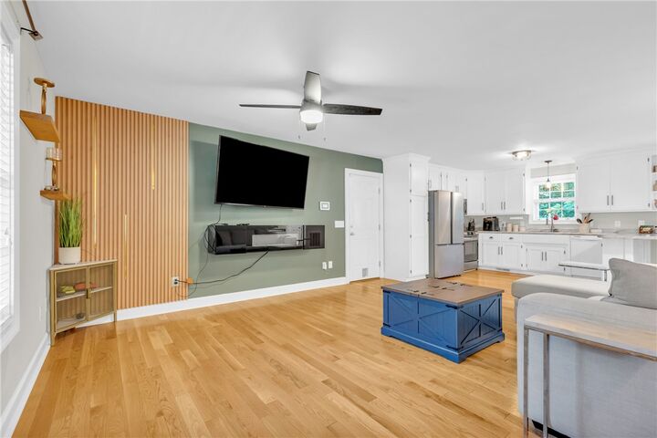 Property Photo: 12010 W Camelia Lane SC 29678