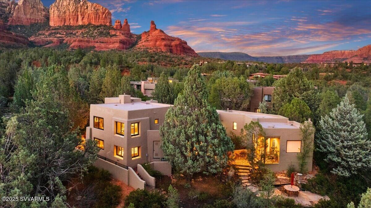 Property Photo: 955 W Park Ridge Drive AZ 86336