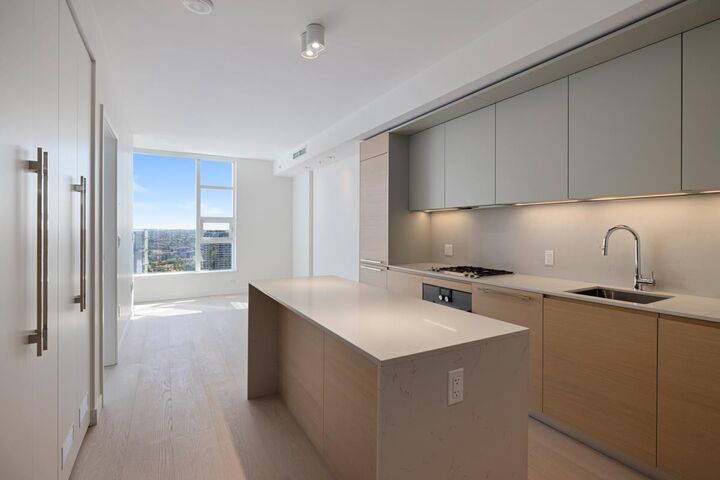 Property Photo:  1289 Hornby Street 4307  BC V6Z 0G7