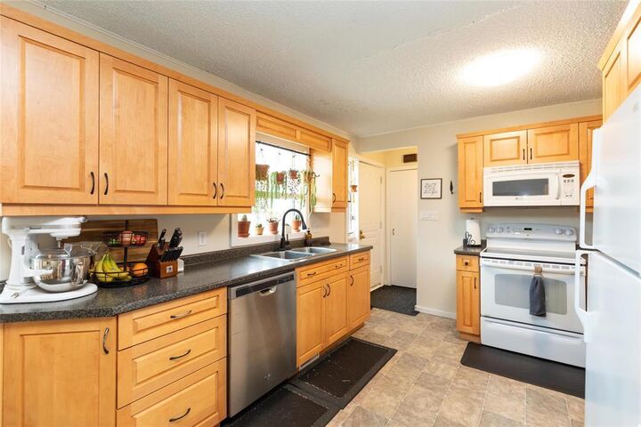 Photo de la propriété: 372 Prefontaine Avenue MB R0A 1V0