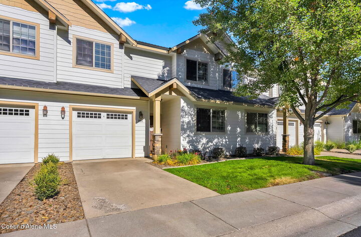 Property Photo: 934 W Willow Lake Loop ID 83815