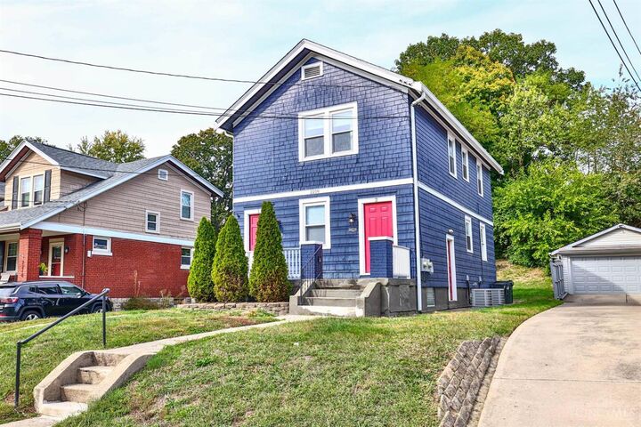 Property Photo:  2218 Drex Avenue  OH 45212