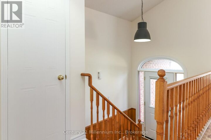 Property Photo: 71 Donald Crescent ON L9Z 1E3
