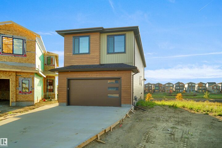 Property Photo: 11 Trill Point(E) AB T7X 4E2