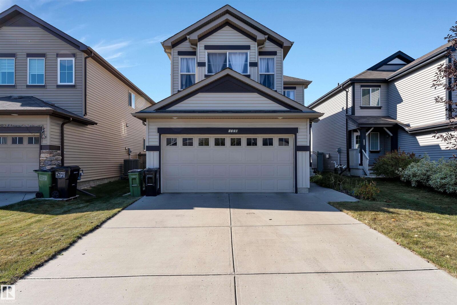 Property Photo: 1720 59 Street SW AB T6X 0W5