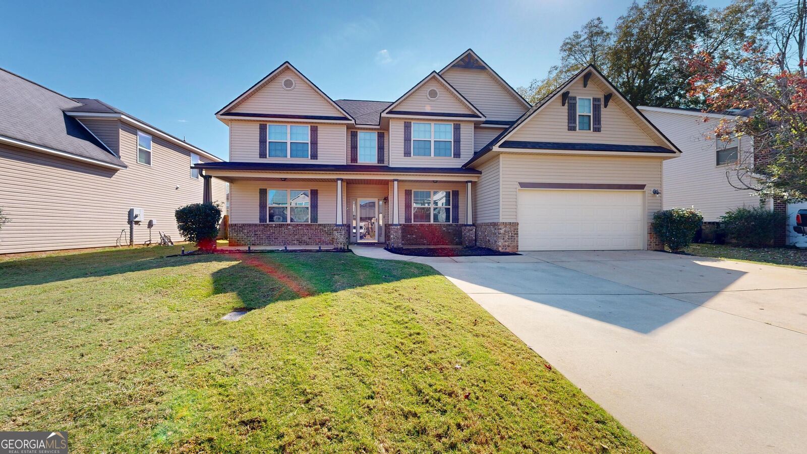 Property Photo:  323 Haywood Drive  GA 31047