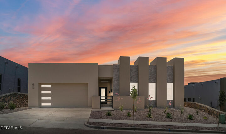 7436 Cimarron Rim Drive  El Paso TX 79911 photo