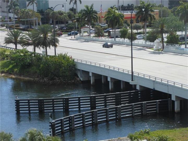 1160 N Federal Hwy 818  Fort Lauderdale FL 33304 photo