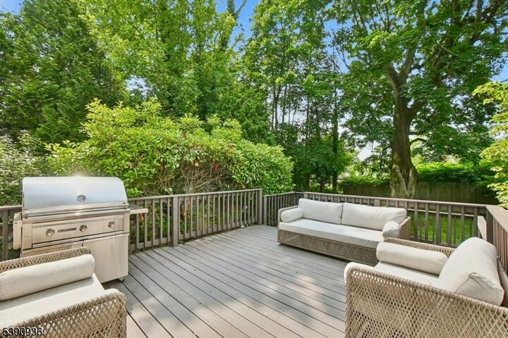 Property Photo: 80 Great Oak Drive NJ 07078