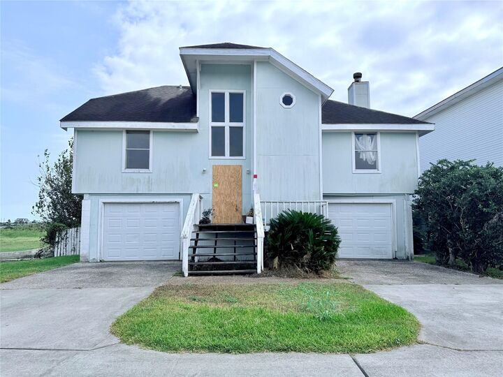 Property Photo:  4436 Scenic Drive  TX 77539 