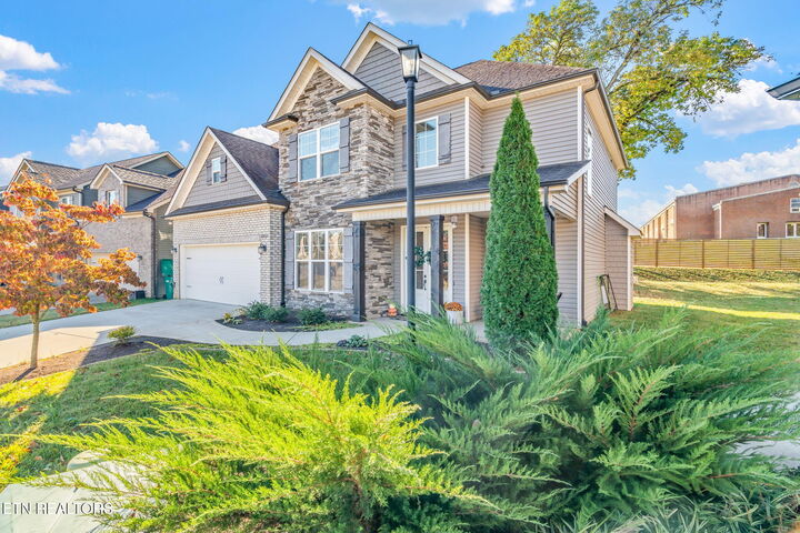 Property Photo: 8934 Highbury Way TN 37922