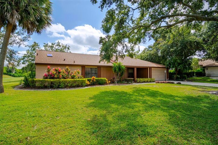 Property Photo:  7203 Woodville Crescent  FL 32819 