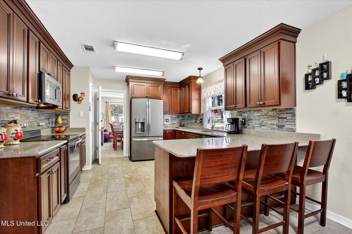 Property Photo:  1210 Merritt Lane  MS 39564