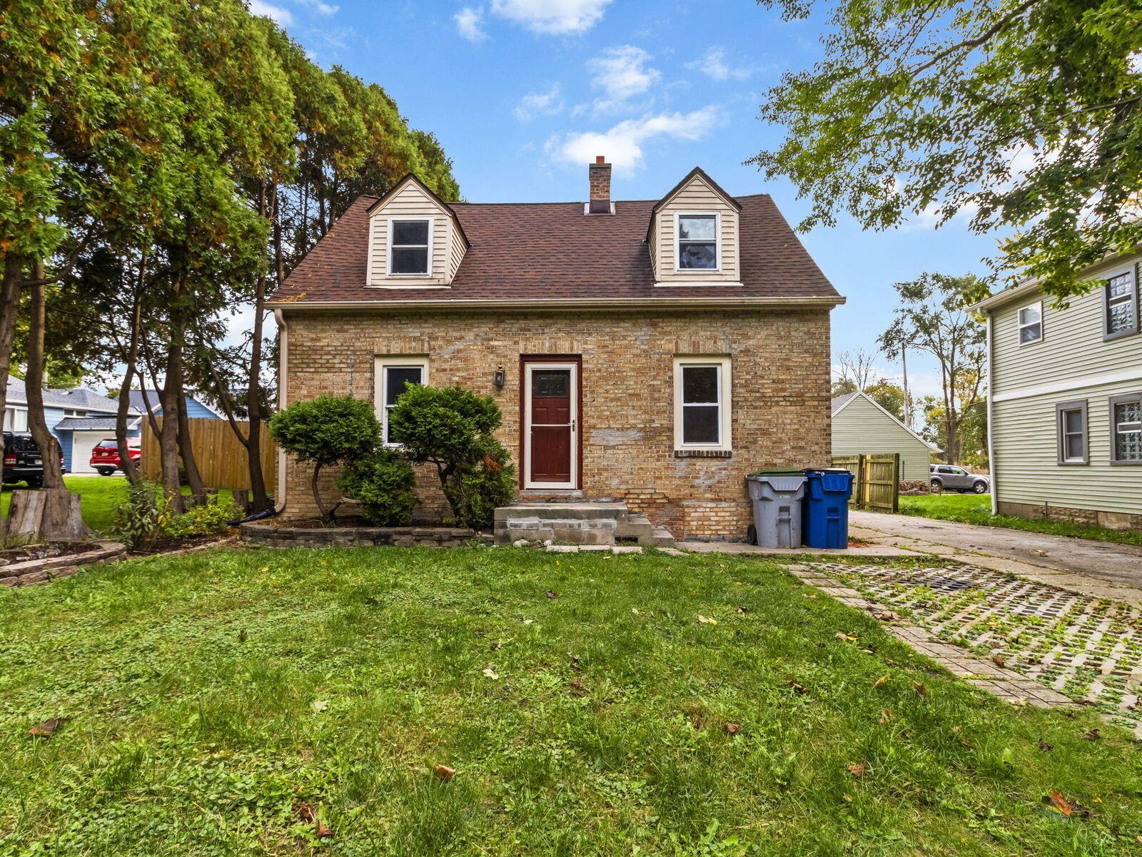 Property Photo:  6212 N 106th St  WI 53225 